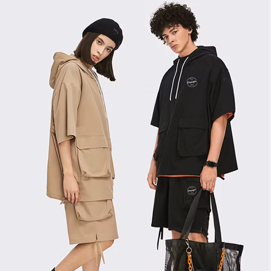 Set di pantaloncini con cappuccio da uomo con logo personalizzato Set di pantaloni da jogging 2 pezzi Street Wear Gym Casual Felpe con cappuccio da uomo